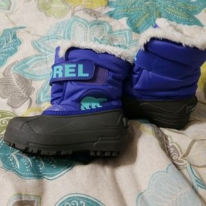 Girls SNOW boots